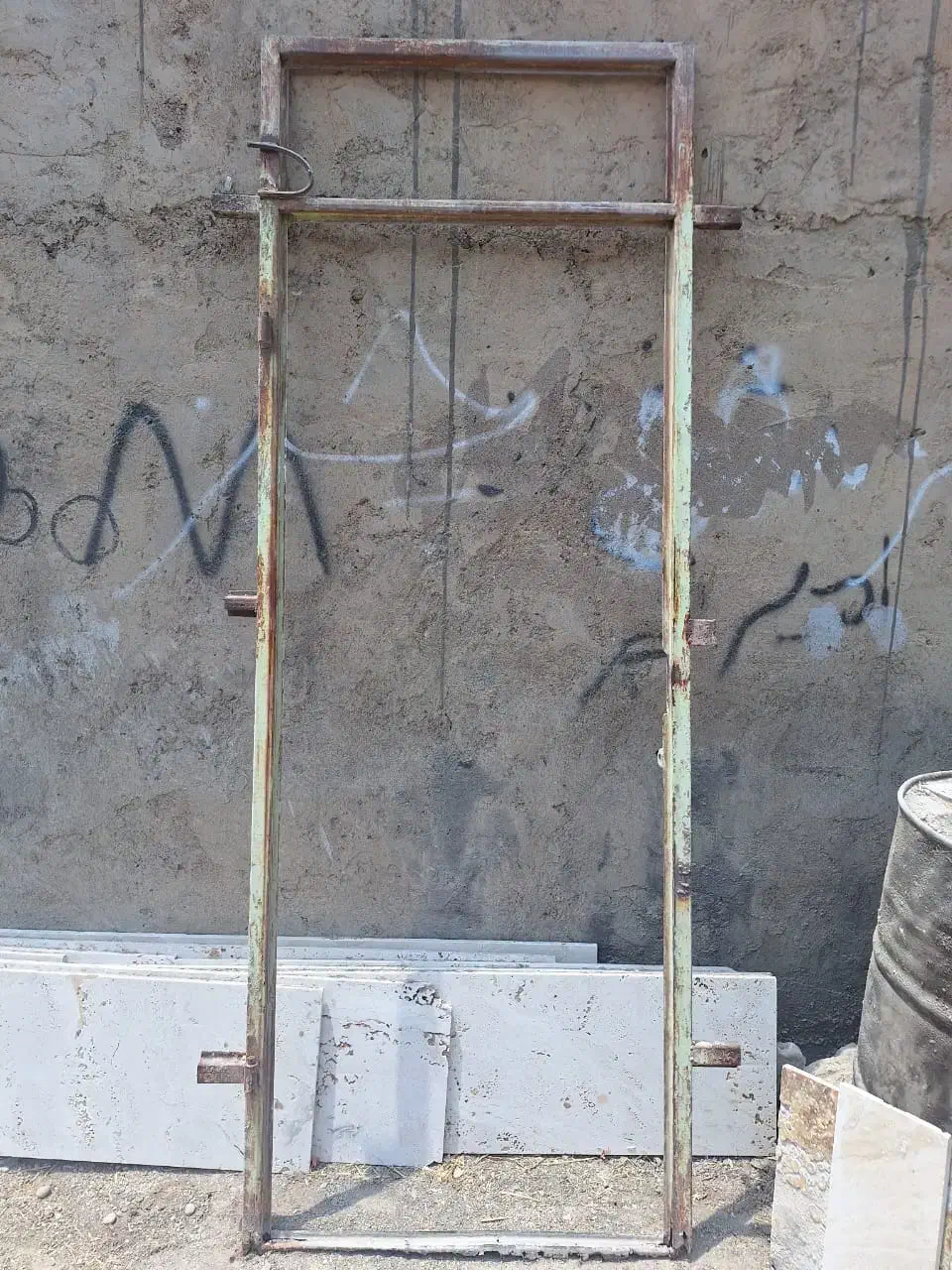 درب و پنجره تمیز|مصالح و تجهیزات ساختمان|باوی, |دیوار