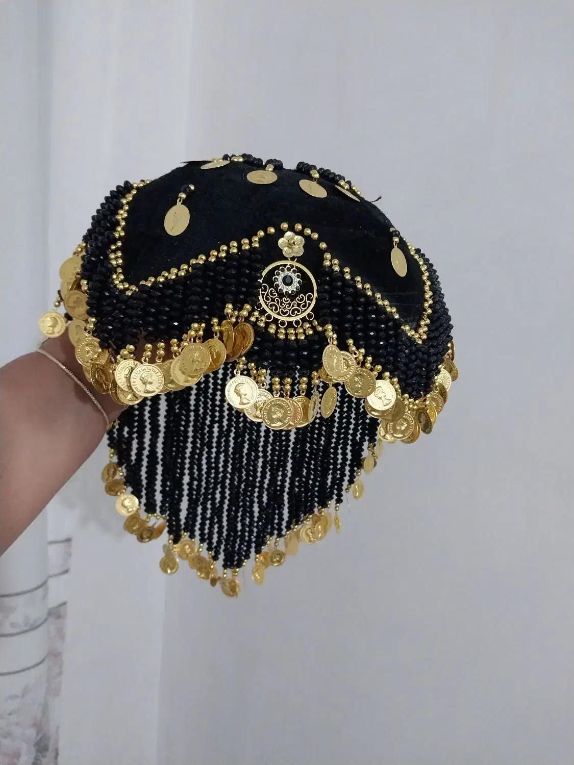 کلاه کوردی مجلسی|لباس|کرمانشاه, |دیوار