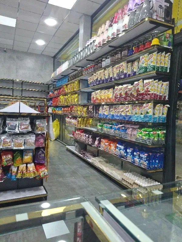 به چند نیروی کار درهایپر مارکت بین راهی نیازمندیم|استخدام خدمات فروشگاه و رستوران|هشتگرد, تهران دشت|دیوار