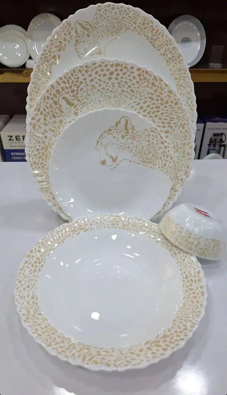 آرکوپال مقصود دینو|ظروف سرو و پذیرایی|پاکدشت, پاکدشت (مامازند)|دیوار