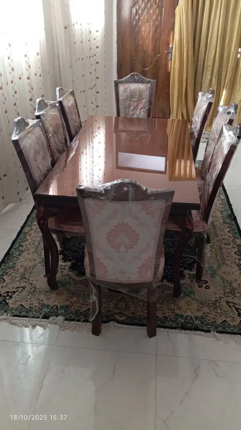 میز غذاخوری|میز و صندلی غذاخوری|بازرگان, |دیوار