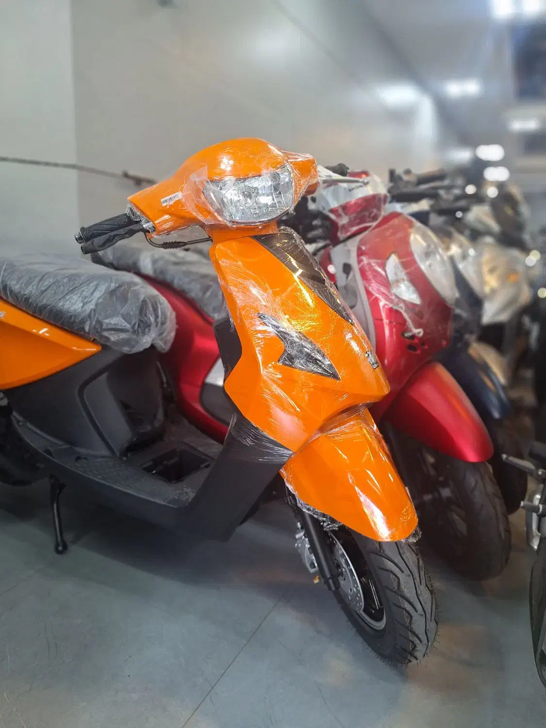 رهرو پلاس وسپا ۱۲۵|موتورسیکلت|اصفهان, محمودیه|دیوار