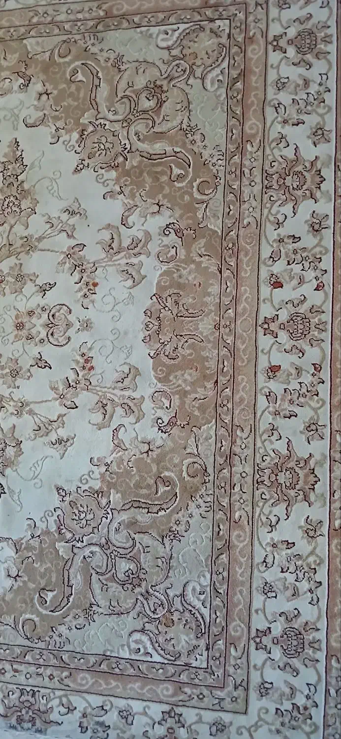 فرش ۷۰۰ شانه نقش برجسته ۶ متری سالم|فرش|کرمانشاه, |دیوار