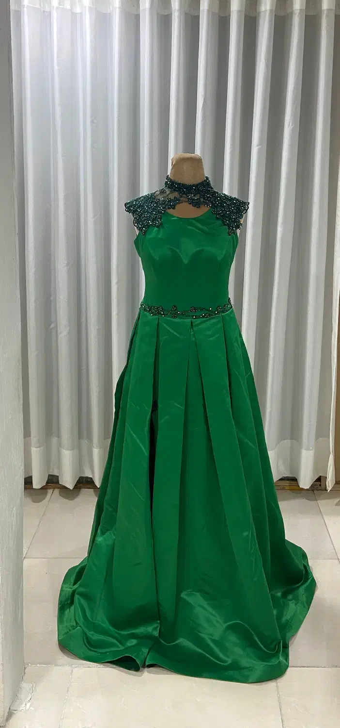 فروش لباس دست دو با قیمت مناسب|لباس|ایزدشهر, |دیوار