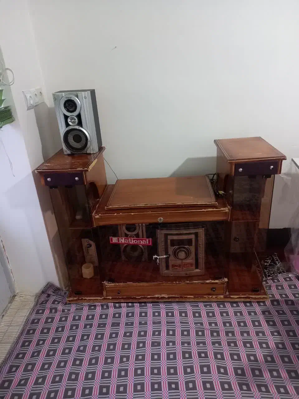 میز|میز تلویزیون|آباده, |دیوار