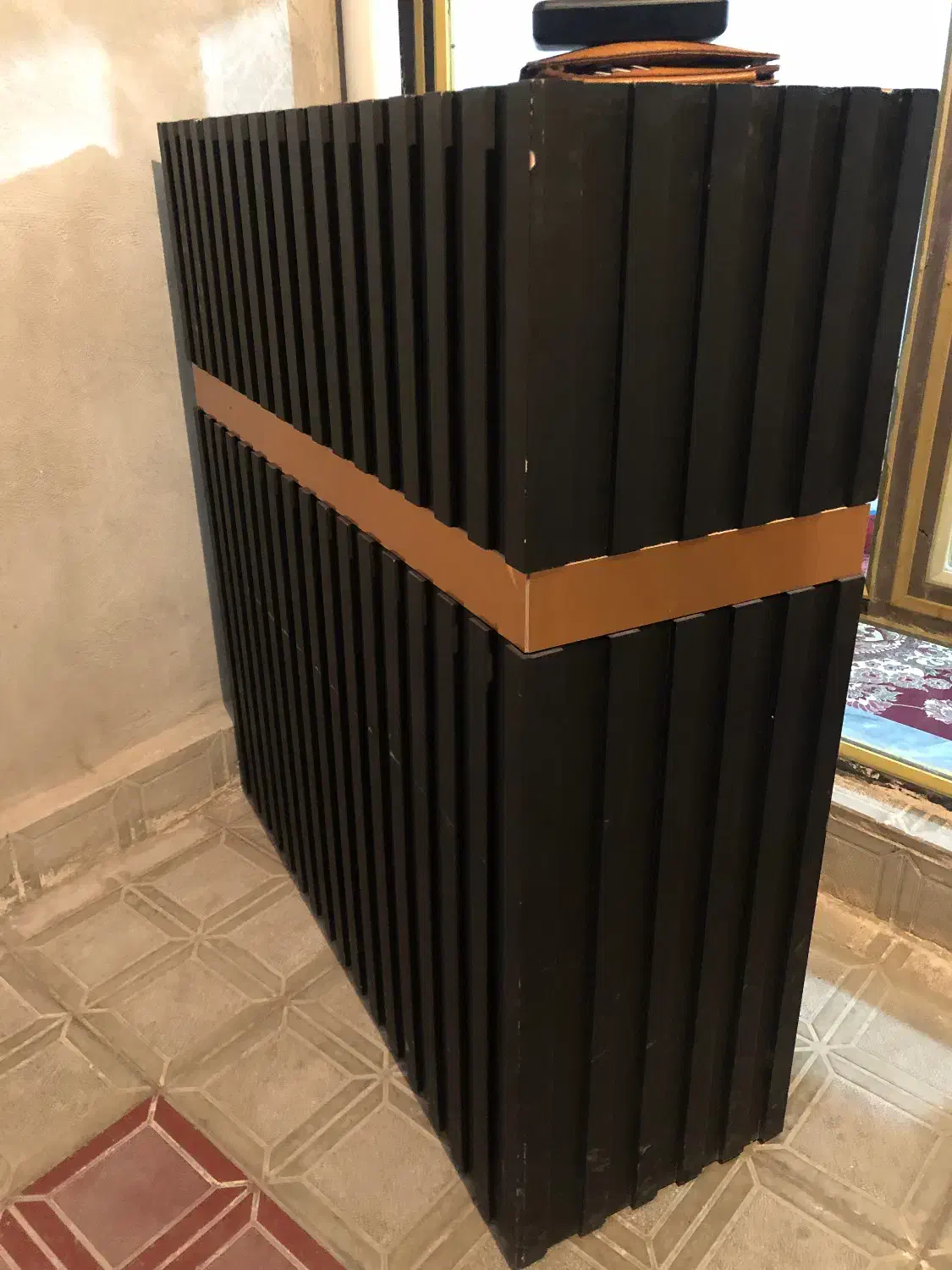 میز مدیریت مخصوص بوتیک وسالن|مبلمان اداری|اهر, |دیوار