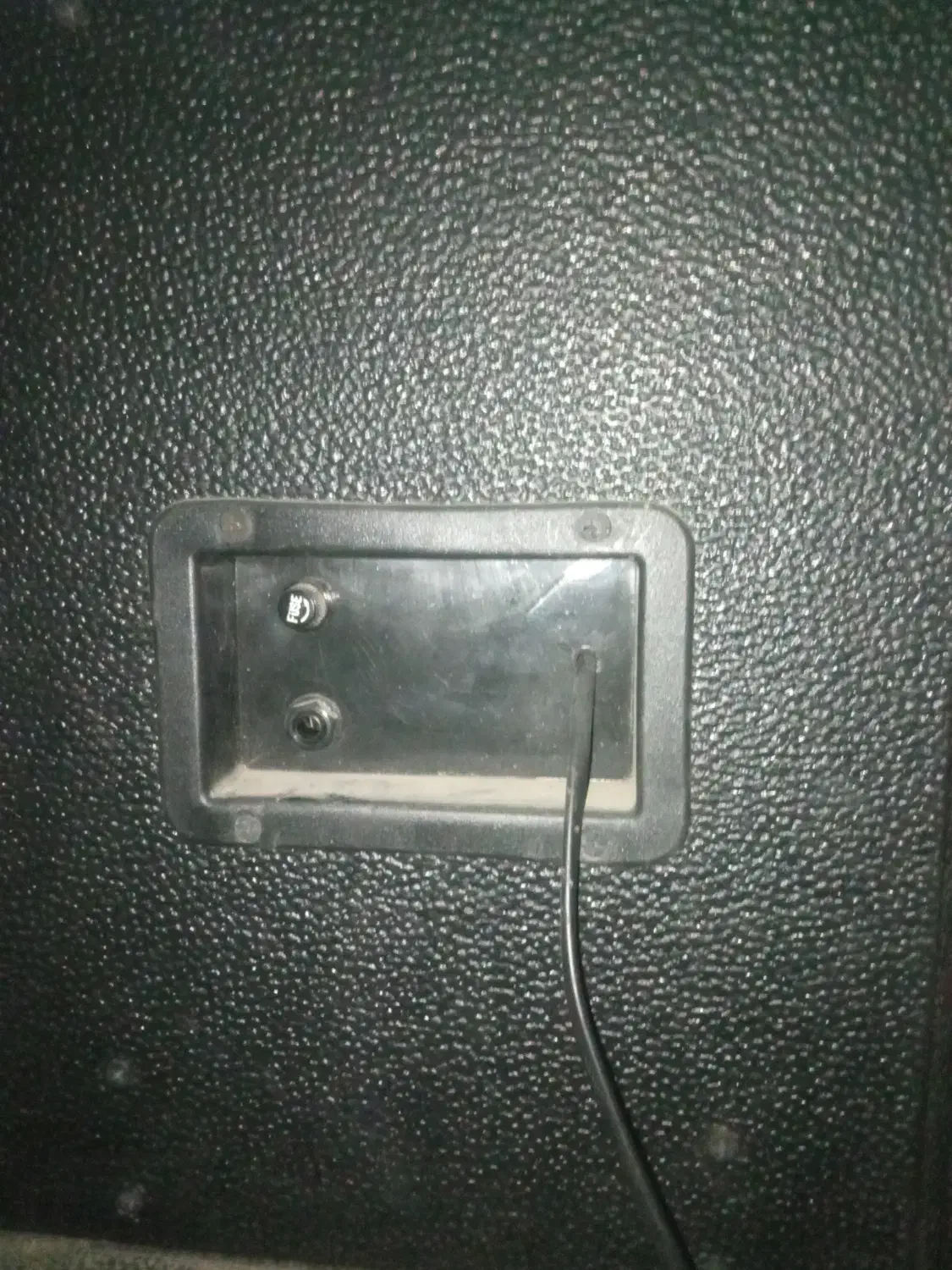 باند سالم|سیستم صوتی خانگی|لاهیجان, کوی خزر|دیوار