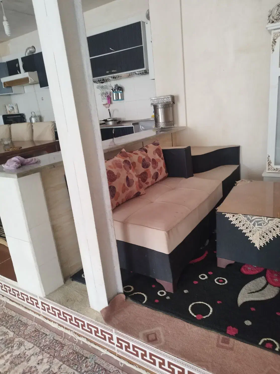 مبل و میز ۳میلیون|مبلمان خانگی و میز عسلی|شاهیوند, |دیوار