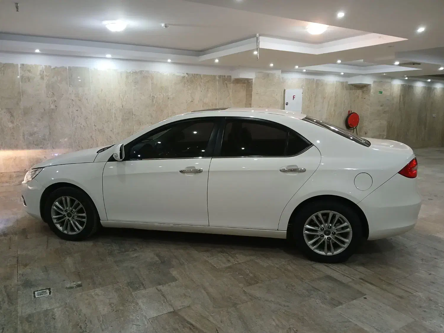 جک جی ۵ مدل ۹۶ سلامت به شرط|خودرو سواری و وانت|کرج, شهرک آسمان|دیوار