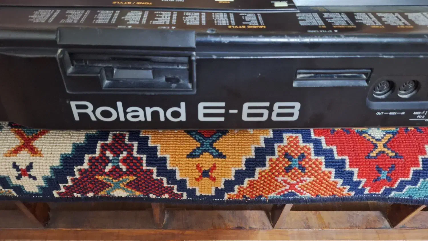 ارگ رولندE68 اصل در حد اک|پیانو، کیبورد، آکاردئون|تهران, سلسبیل شمالی|دیوار