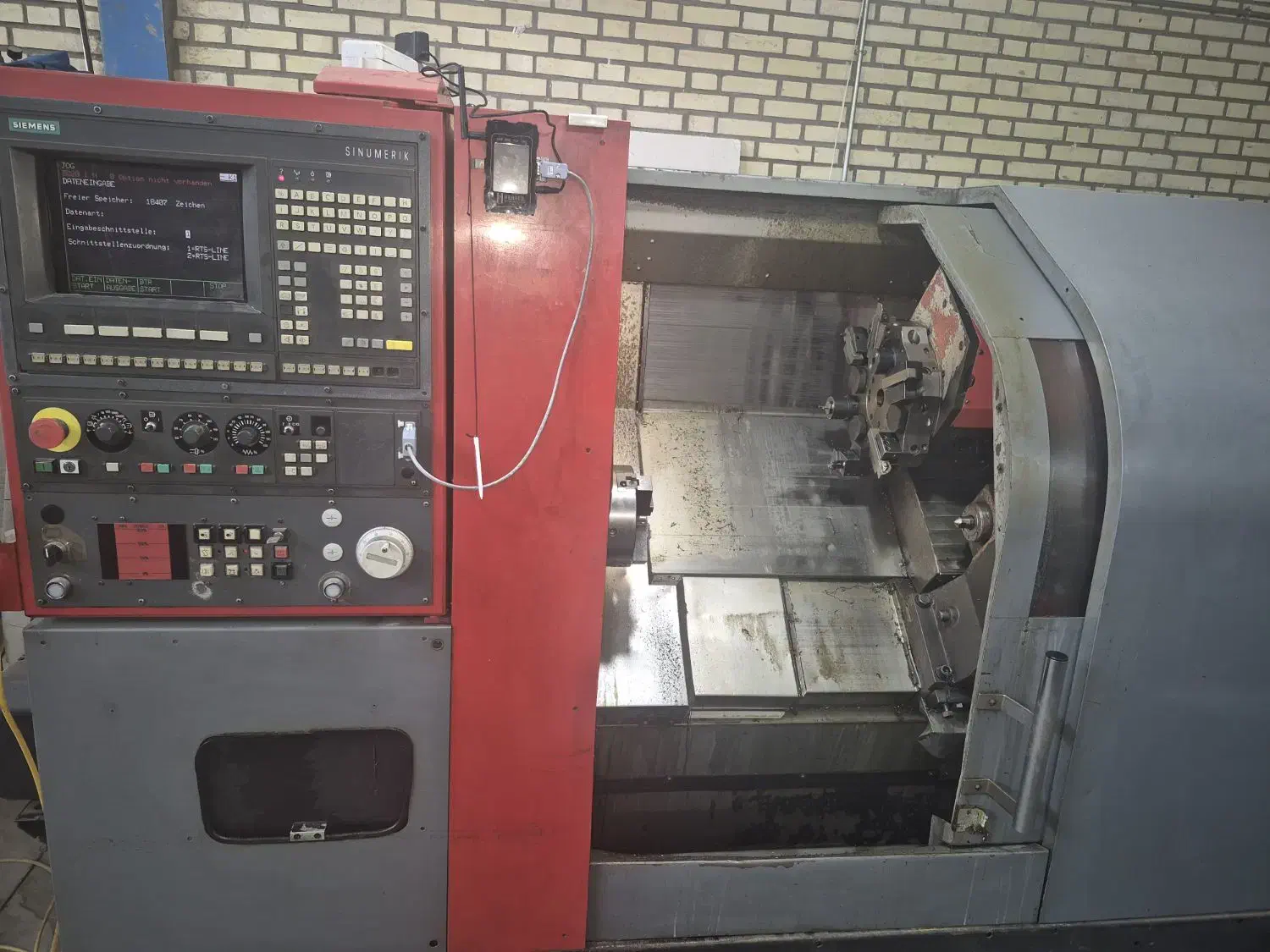 خدمات تراش cnc|خدمات پیشه و مهارت|فشاپویه, |دیوار