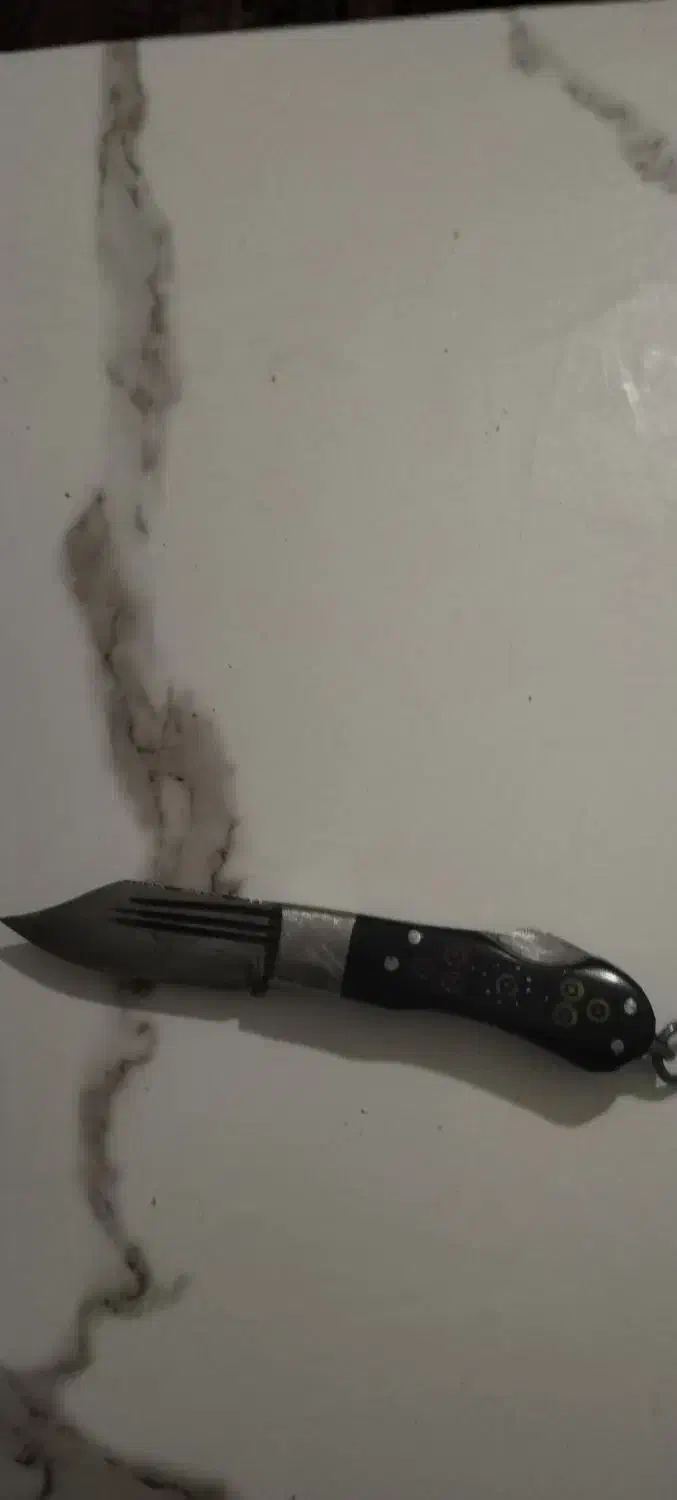 چاقو بابا|کلکسیون اشیاء عتیقه|میانه, |دیوار