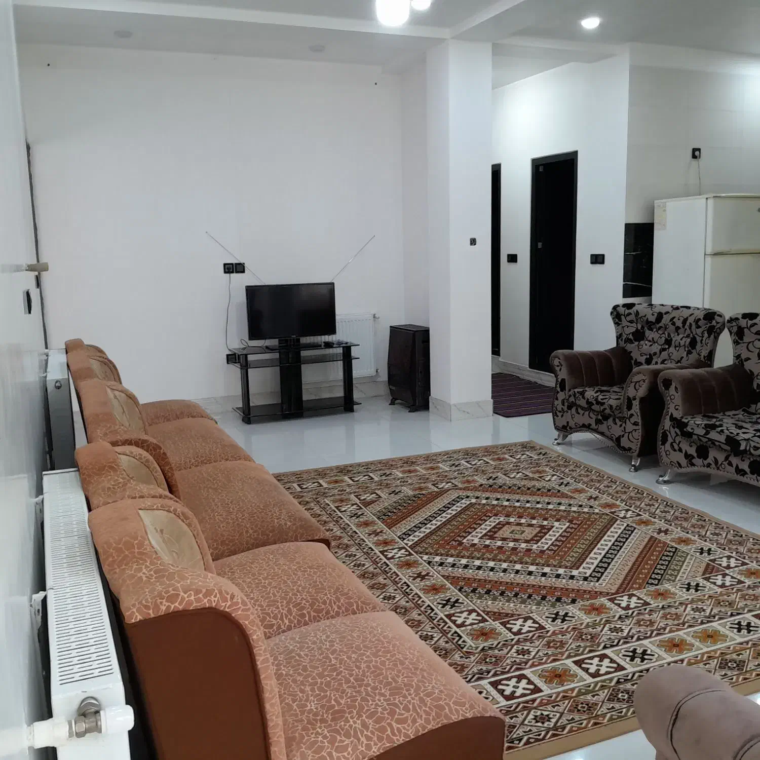 ویلا سبر سرولات|اجارهٔ کوتاه‌مدت ویلا و باغ|چابکسر, |دیوار