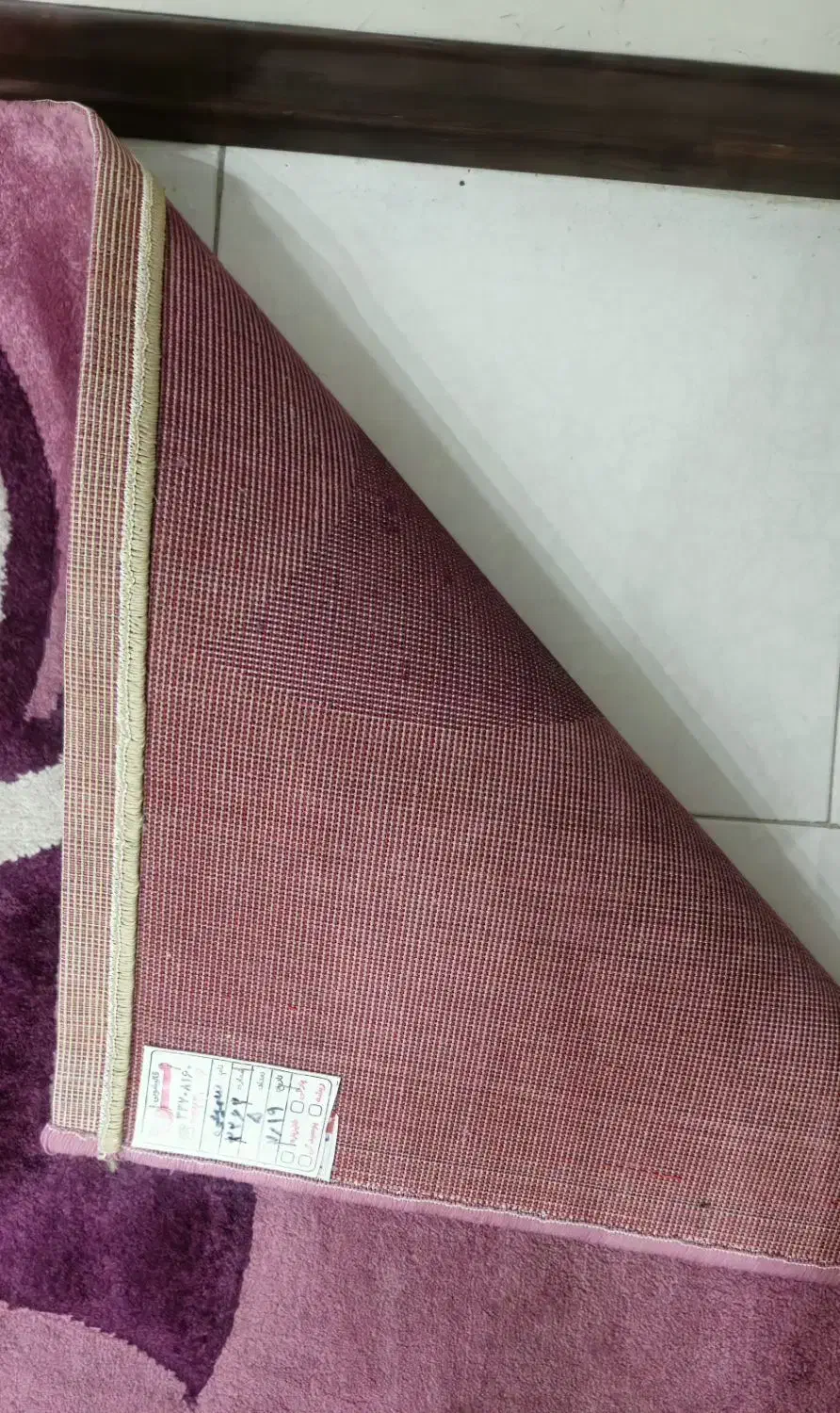 فرش گل برجسته صورتی بنفش سفید|فرش|تهران, دژکام|دیوار