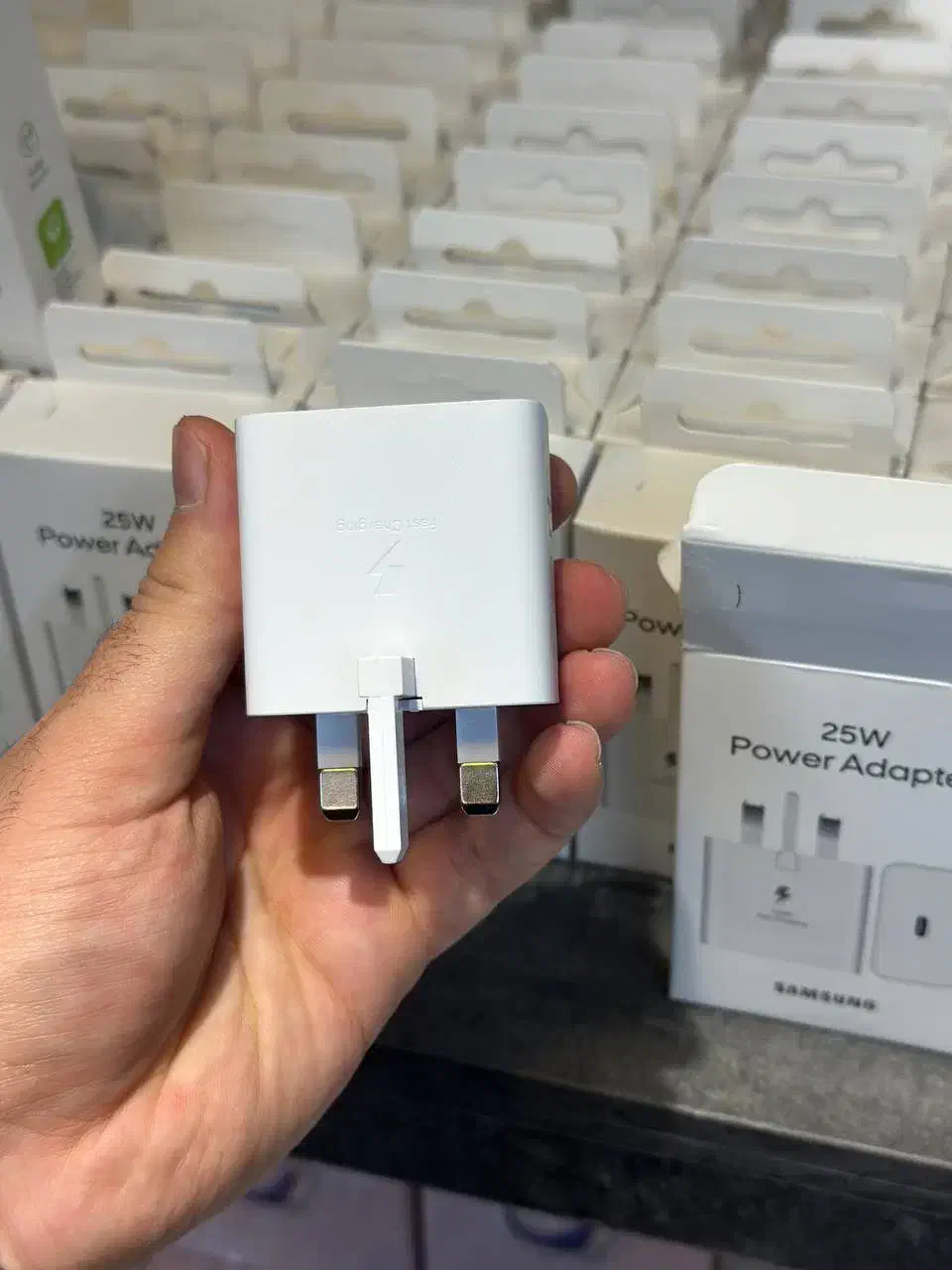 شارژر 25 وات سامسونگ اصلی سوپر فست شارژ|لوازم جانبی موبایل و تبلت|اسلامشهر, شهرک مفیدی|دیوار