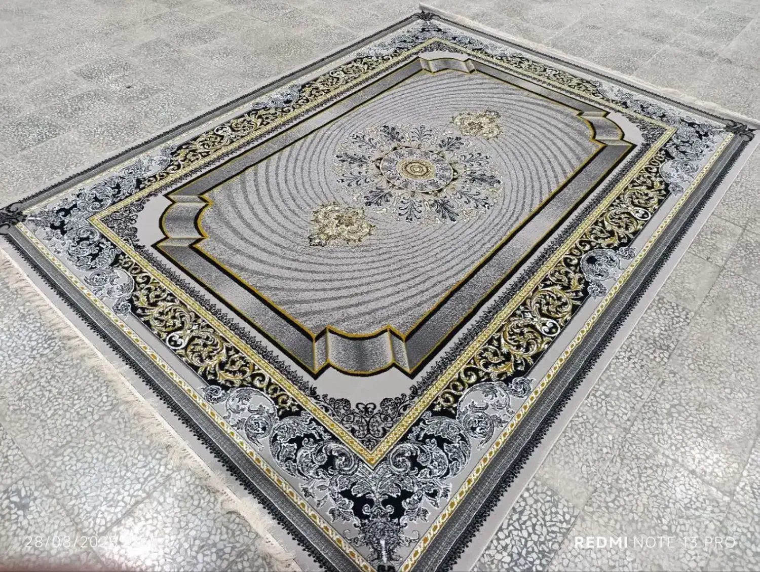 فروش وتعویض فرش نو با دسته دوم|فرش|گرگان, |دیوار