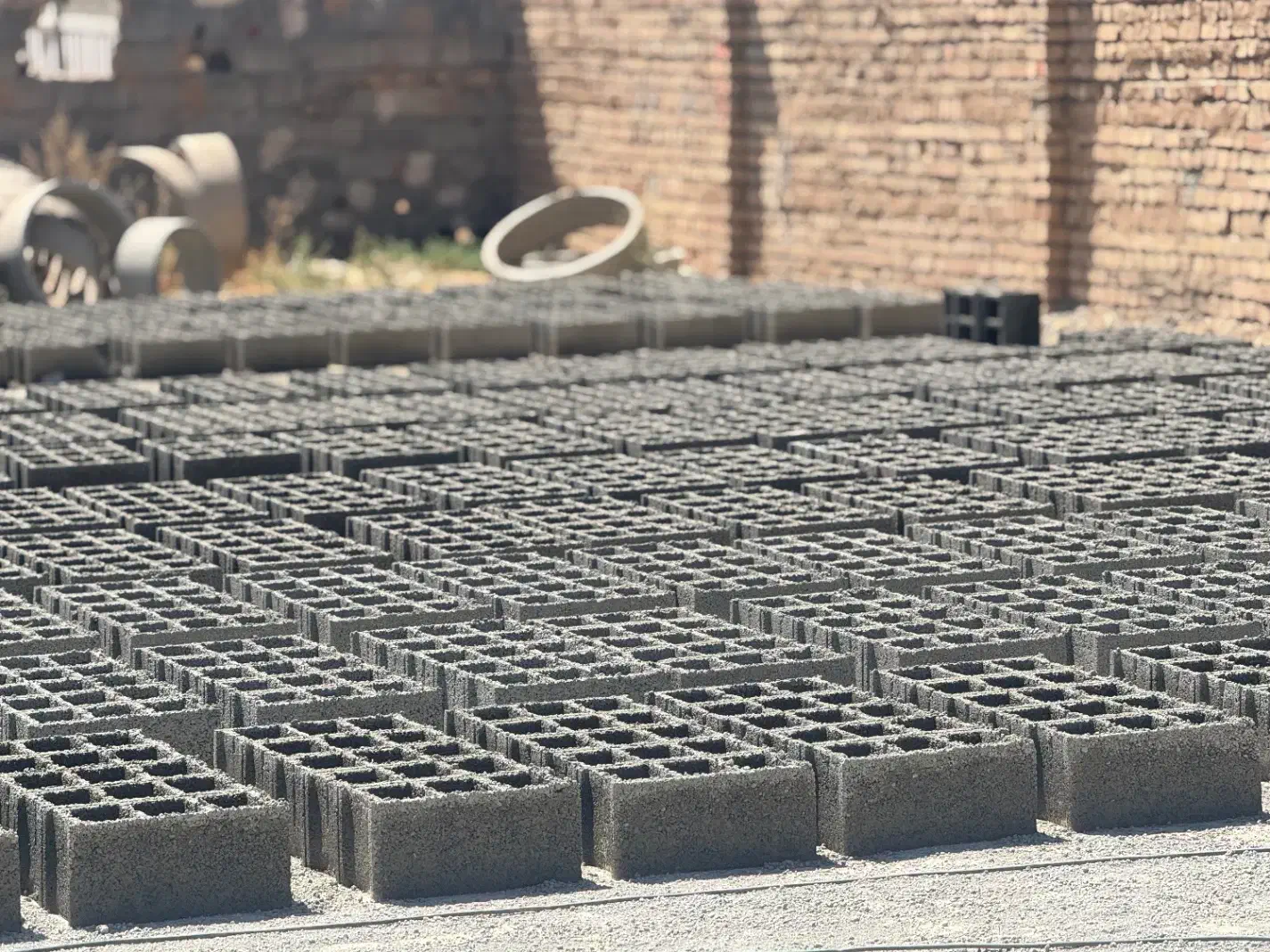 بلوک سیمانی در ابعاد مختلف|مصالح و تجهیزات ساختمان|آبیک, |دیوار