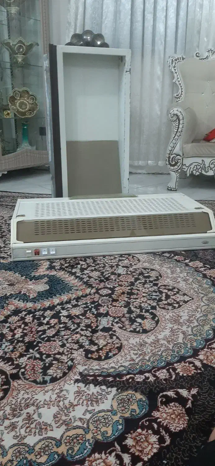 هود دوموتور سالم|هود|مشهد, حضرت حجت|دیوار