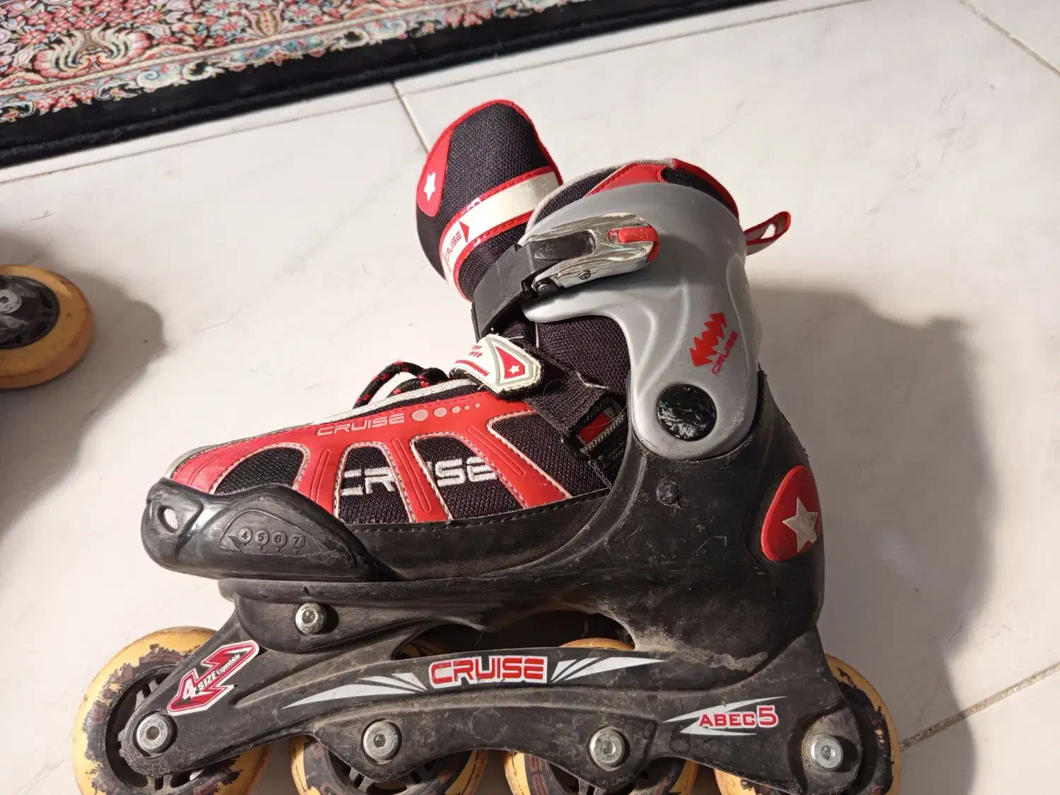 کفش اسکیت دخترانه کروس و کیسه بوکس|تجهیزات ورزشی|اصفهان, مرداویج|دیوار