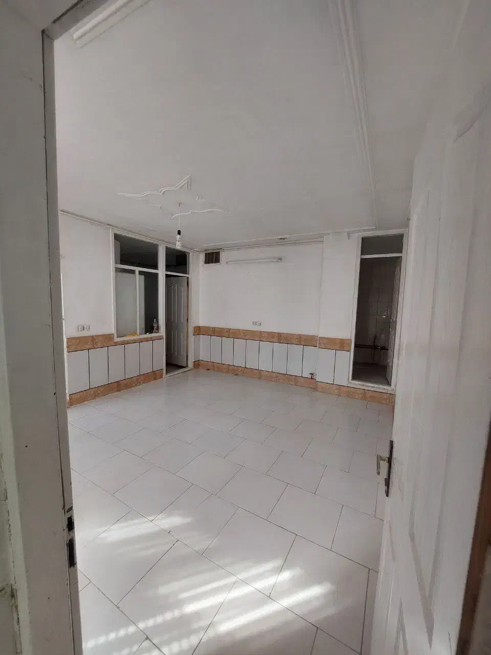 هر واحد 150 پیش 5 اجاره|اجارهٔ آپارتمان|خمین, |دیوار