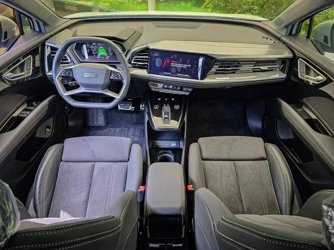 AUDI Q4|خودرو سواری و وانت|تهران, الهیه|دیوار