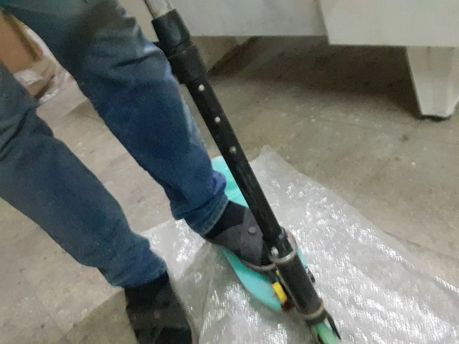 اسکوتر سه چرخ|دوچرخه، اسکیت، اسکوتر|قم, باسکول|دیوار