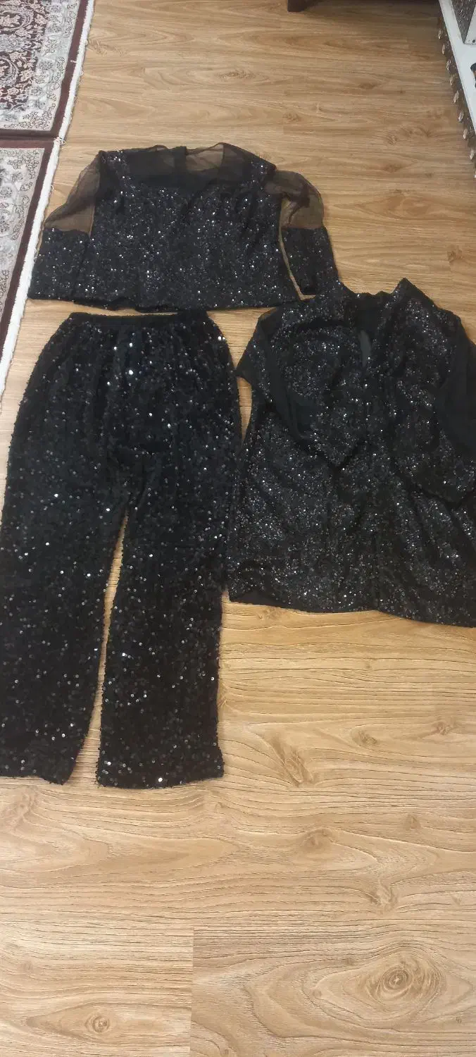 ست سه تیکه پولکی درحدنو|لباس|میاندوآب, |دیوار