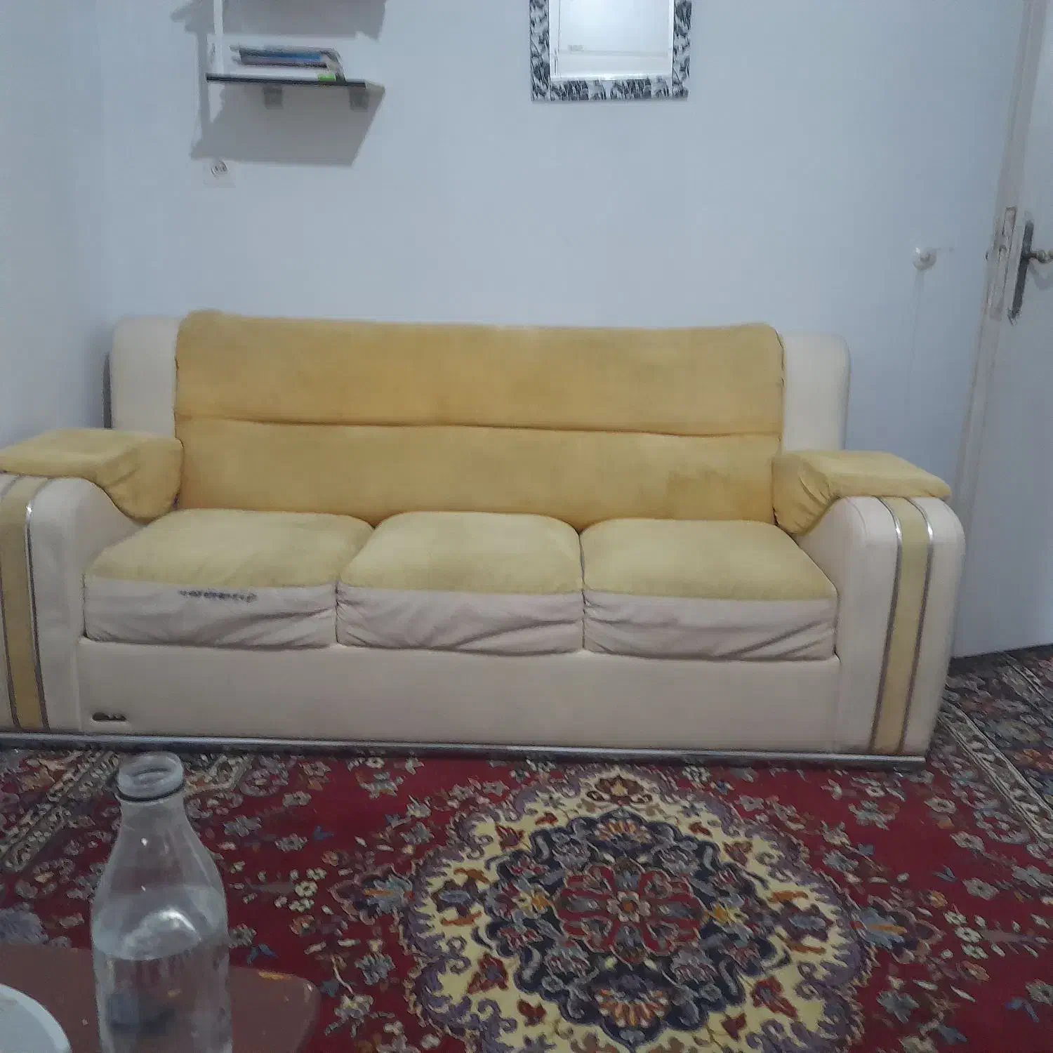 مبل راحتی فروش فوری|مبلمان خانگی و میز عسلی|کرج, کمالشهر|دیوار