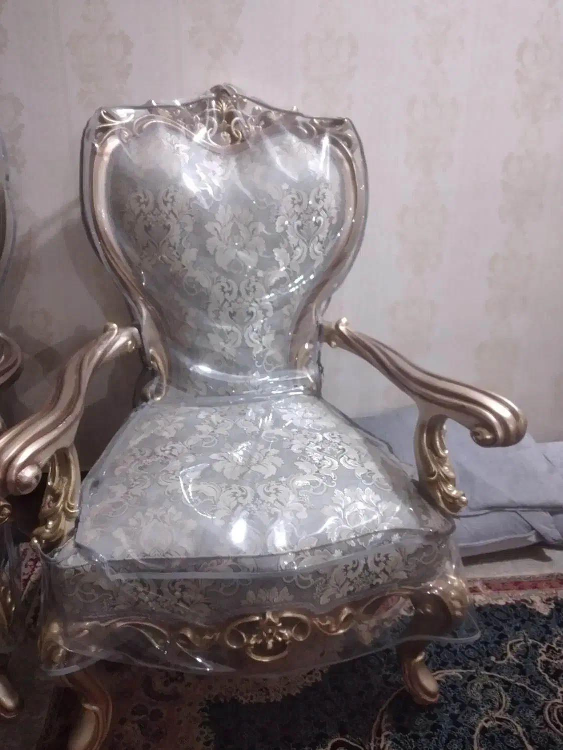 سلام یه دونه صندلی مبلی بفروش میرسد|مبلمان اداری|شوشتر, |دیوار