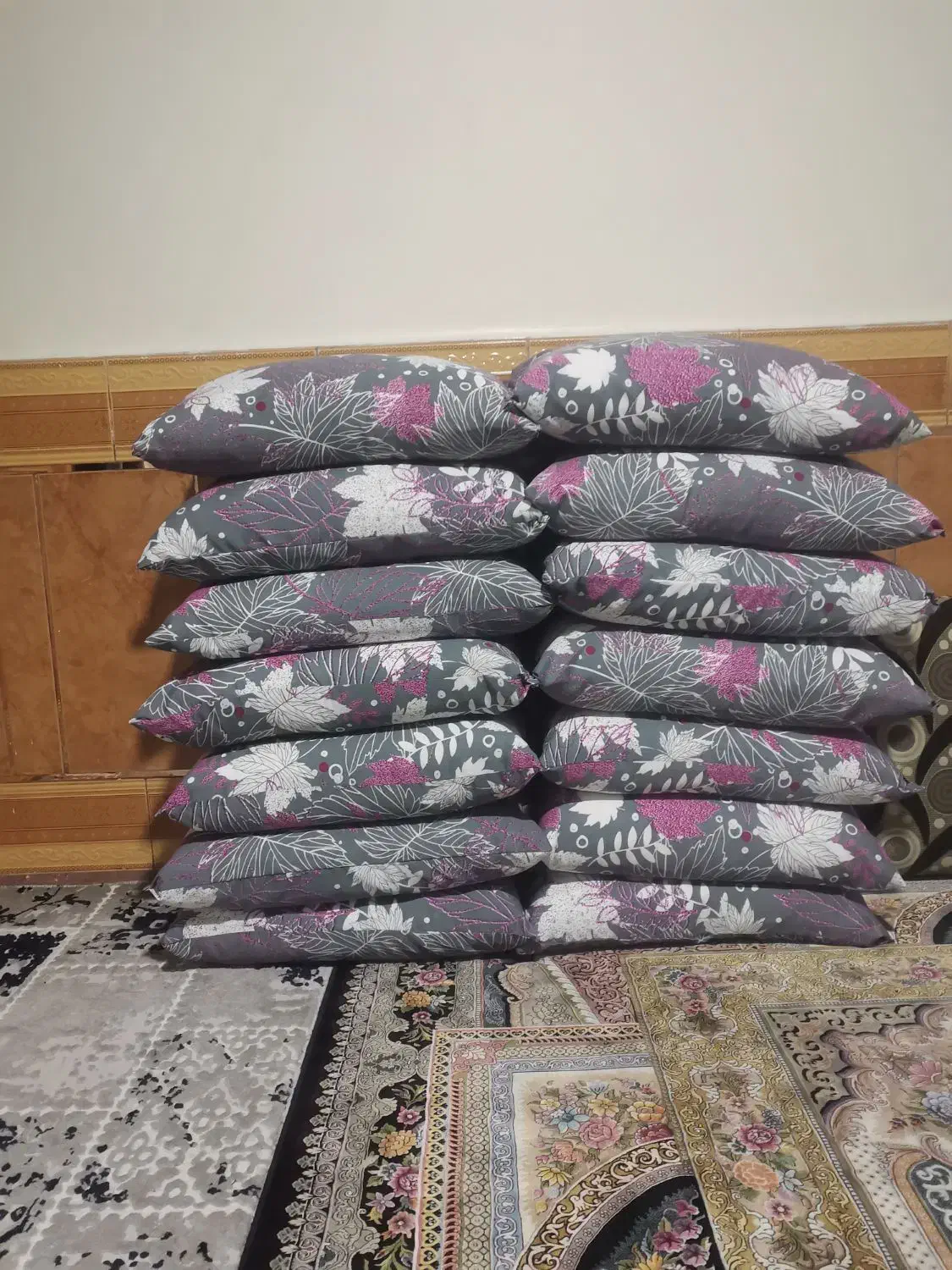 انواع بالشت|رختخواب، بالش، پتو|شوشتر, |دیوار