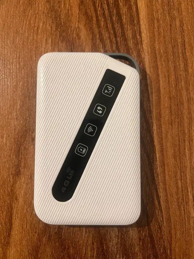 مودم 4G دی لینک|مودم و تجهیزات شبکه|همدان, |دیوار