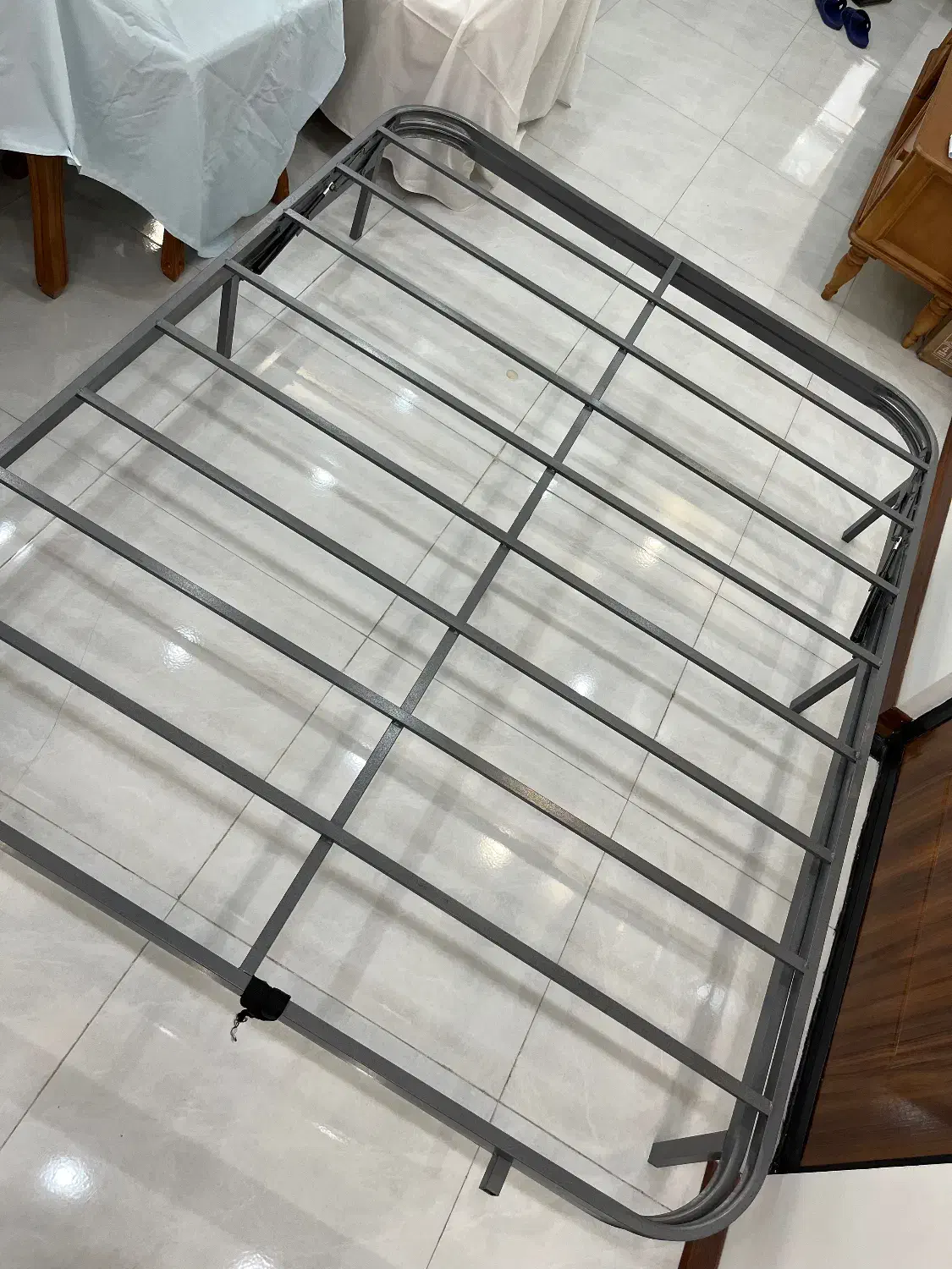 جک تخت|تخت و سرویس خواب|تهران, آهنگران (سراسیاب دولاب)|دیوار