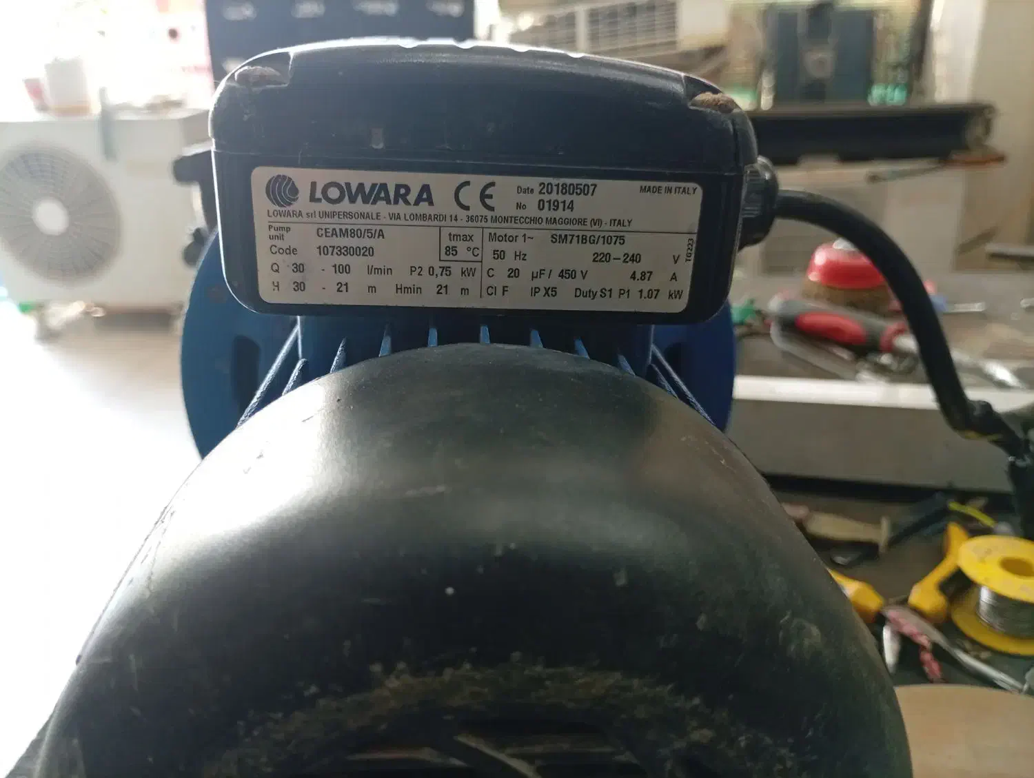 فروش و سیم پیچی وتعمیر انواع پمپ آب وکفکش|سایر لوازم برقی|کیش, |دیوار