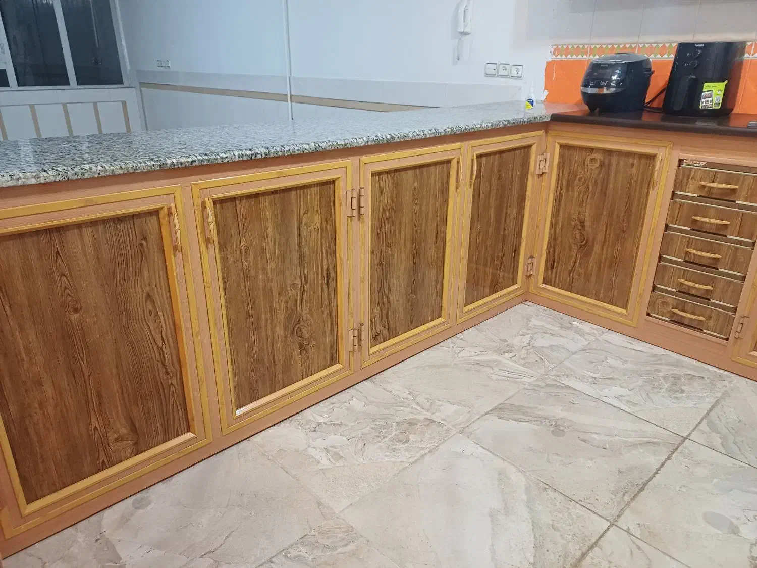 کابینت آلومینیومی( ضد آب و ضد زنگ)|مصالح و تجهیزات ساختمان|نجف‌آباد, کشاورز|دیوار