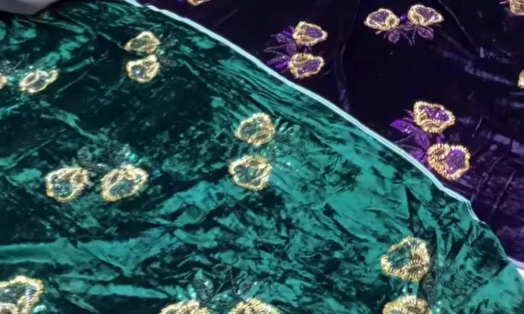 پارچه مخمل ابریشم با کمترین قیمت بازارا|لباس|دهدشت, |دیوار