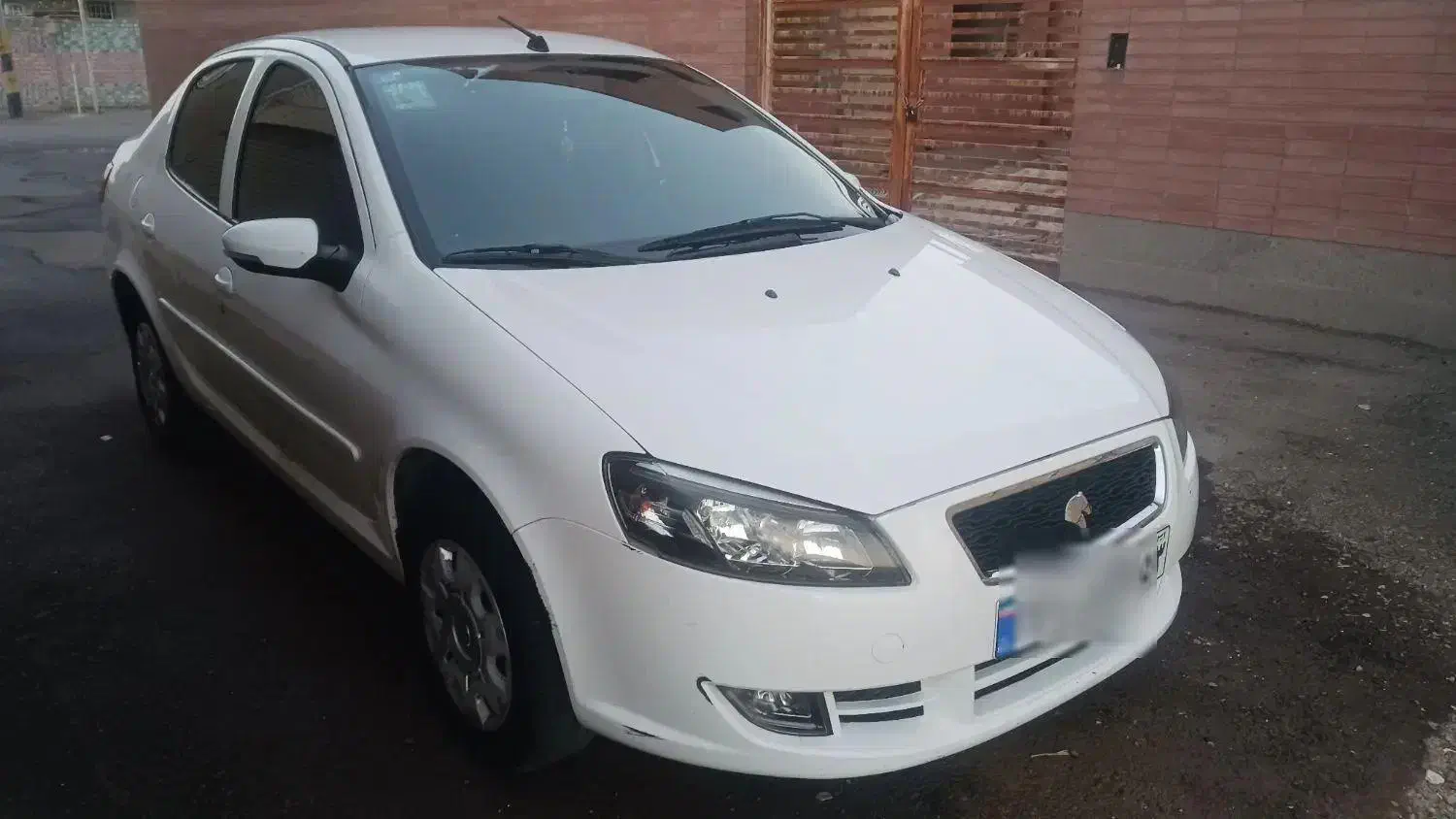 رانا پلاس مدل ۴۰۲ خانگی قابل معاوضه|خودرو سواری و وانت|اصفهان, کوی راه حق|دیوار