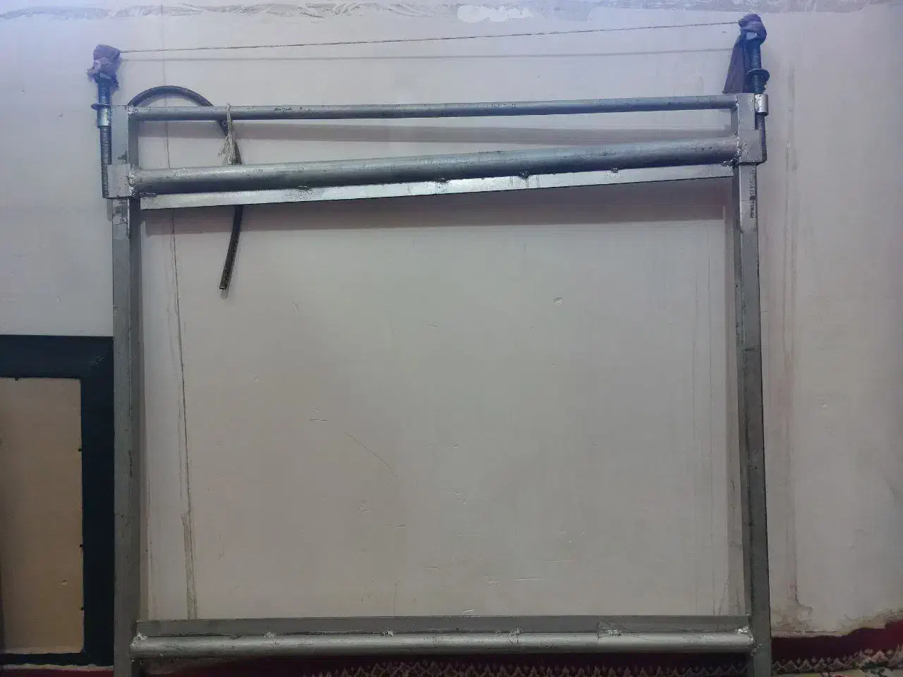 دار قالی|ابزارآلات|مشهد, شفا|دیوار