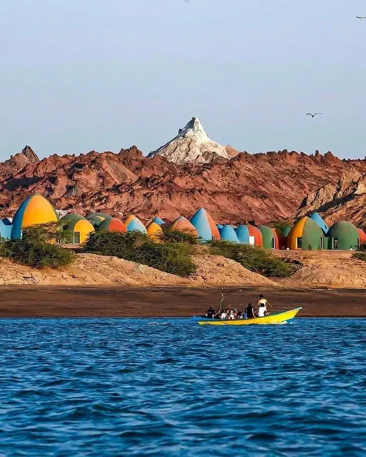 تور گروهی قشم فقط با ۱۵۰۰ پیش پرداخت|تور و چارتر|اصفهان, باغ زرشک|دیوار