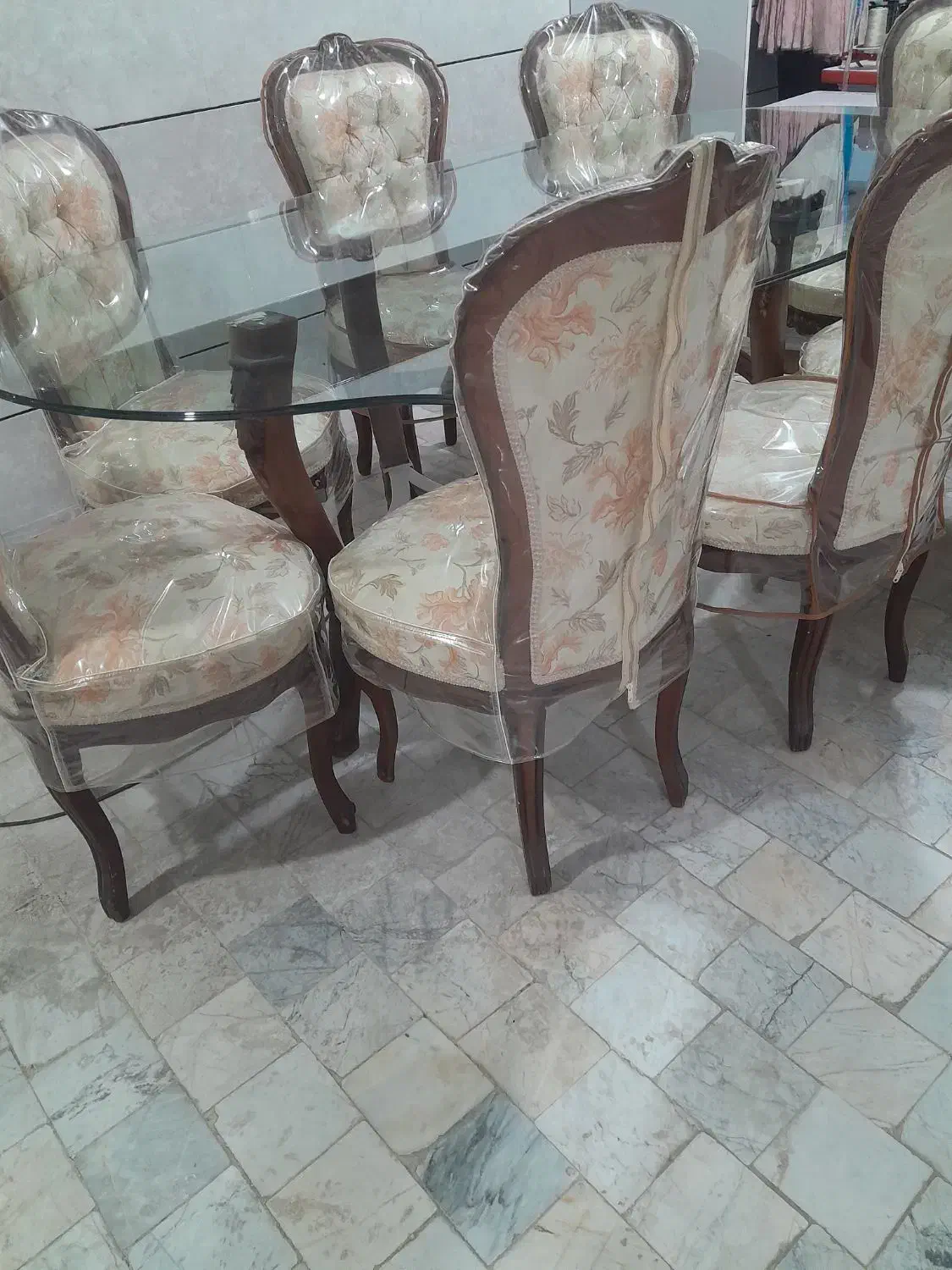 میز و صندلی غذا خوری ۸نفره|میز و صندلی غذاخوری|نکا, |دیوار