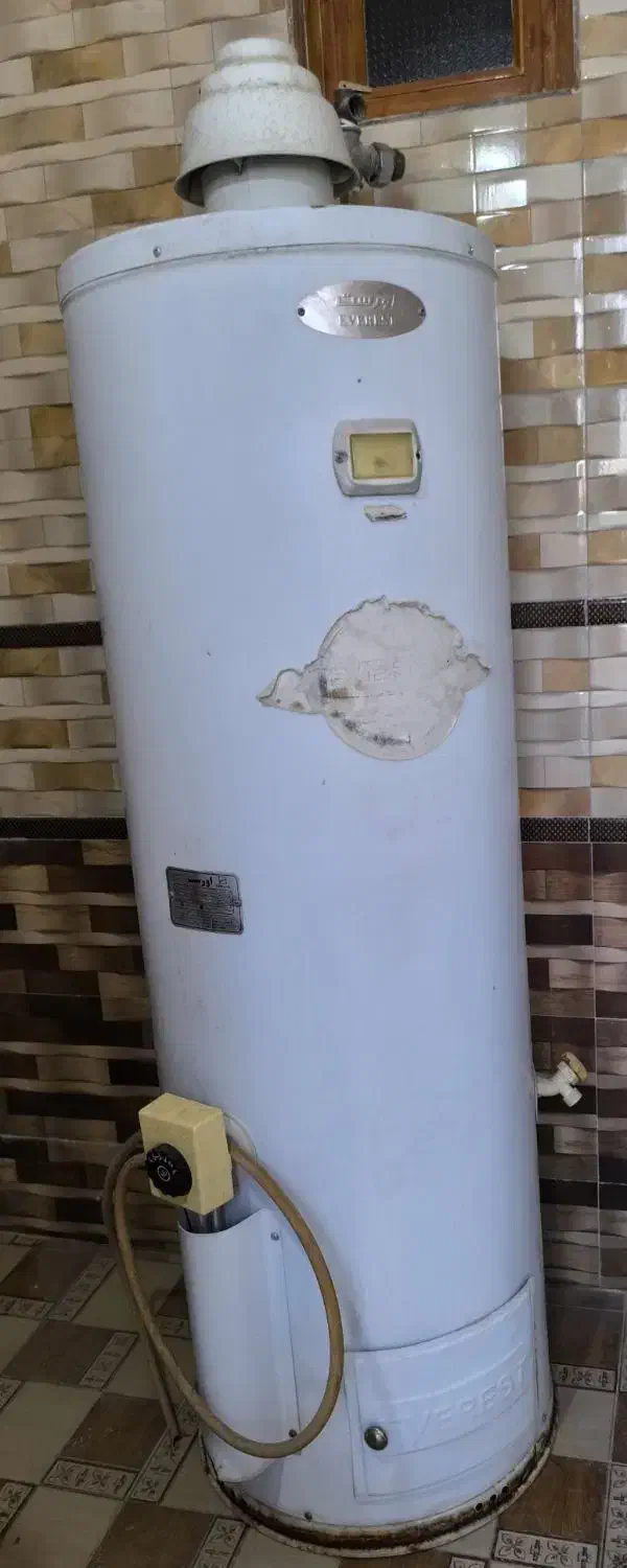 آبگرمکن مخزنی اورست|آبگرمکن، پکیج، شوفاژ|دهدشت, |دیوار