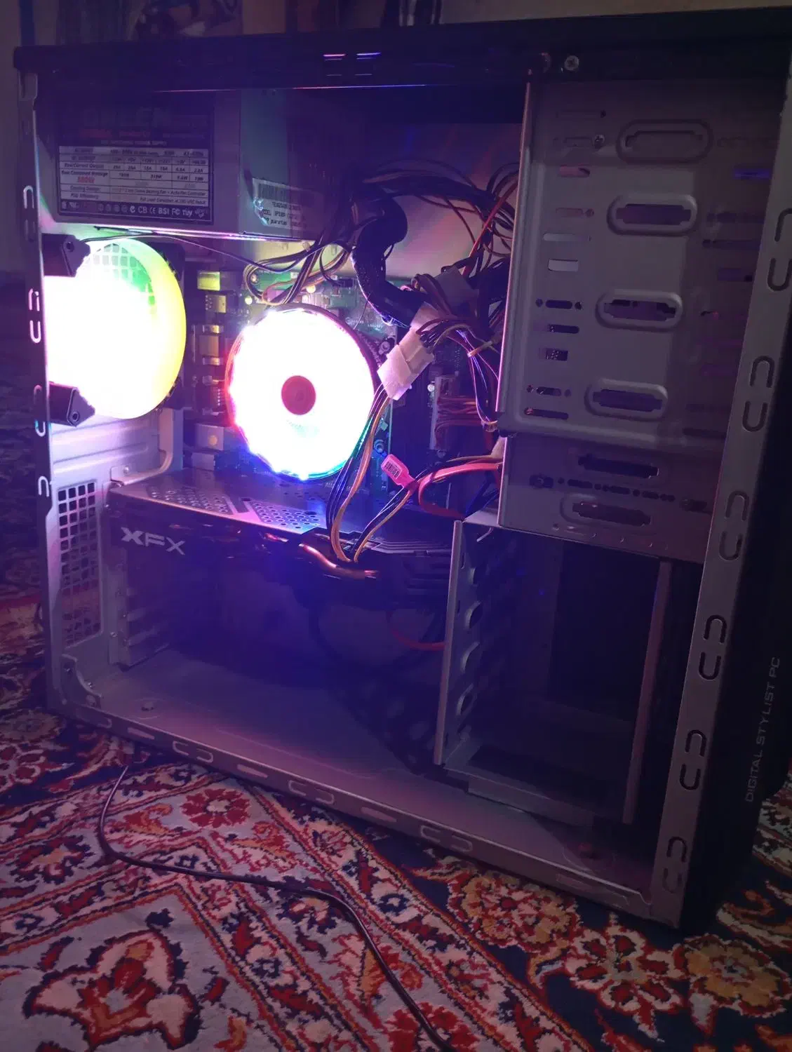 کیس فول گیمینگ با وسایلهای خشک|رایانه رومیزی|مهرستان, |دیوار