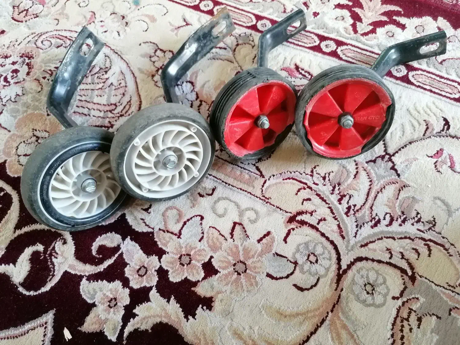 کمکی دوچرخه 16 و20|دوچرخه، اسکیت، اسکوتر|شیراز, شیخ علی چوپان|دیوار