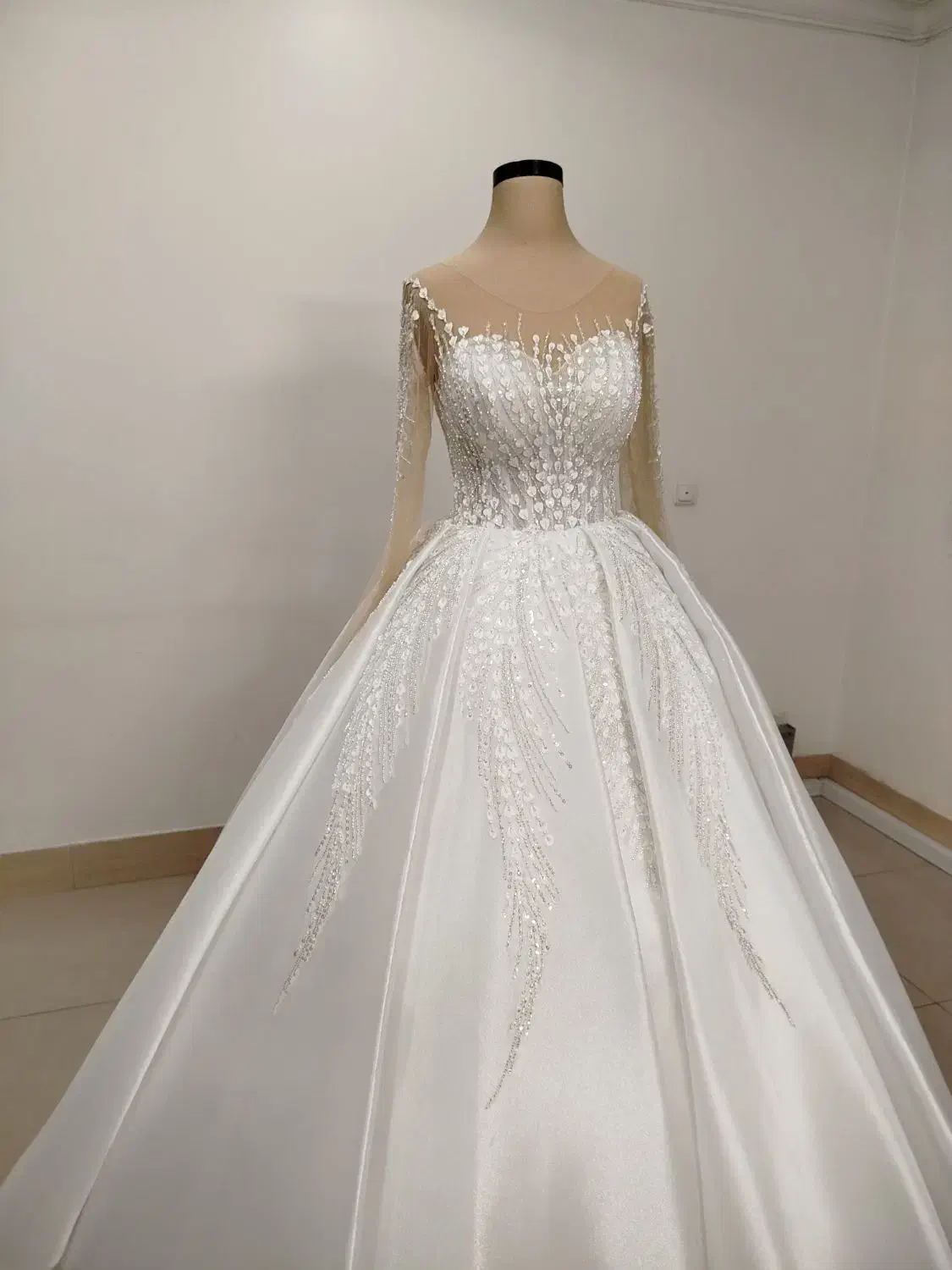 لباس عروس تن پوش اول|لباس|محمدیه-قزوین, |دیوار