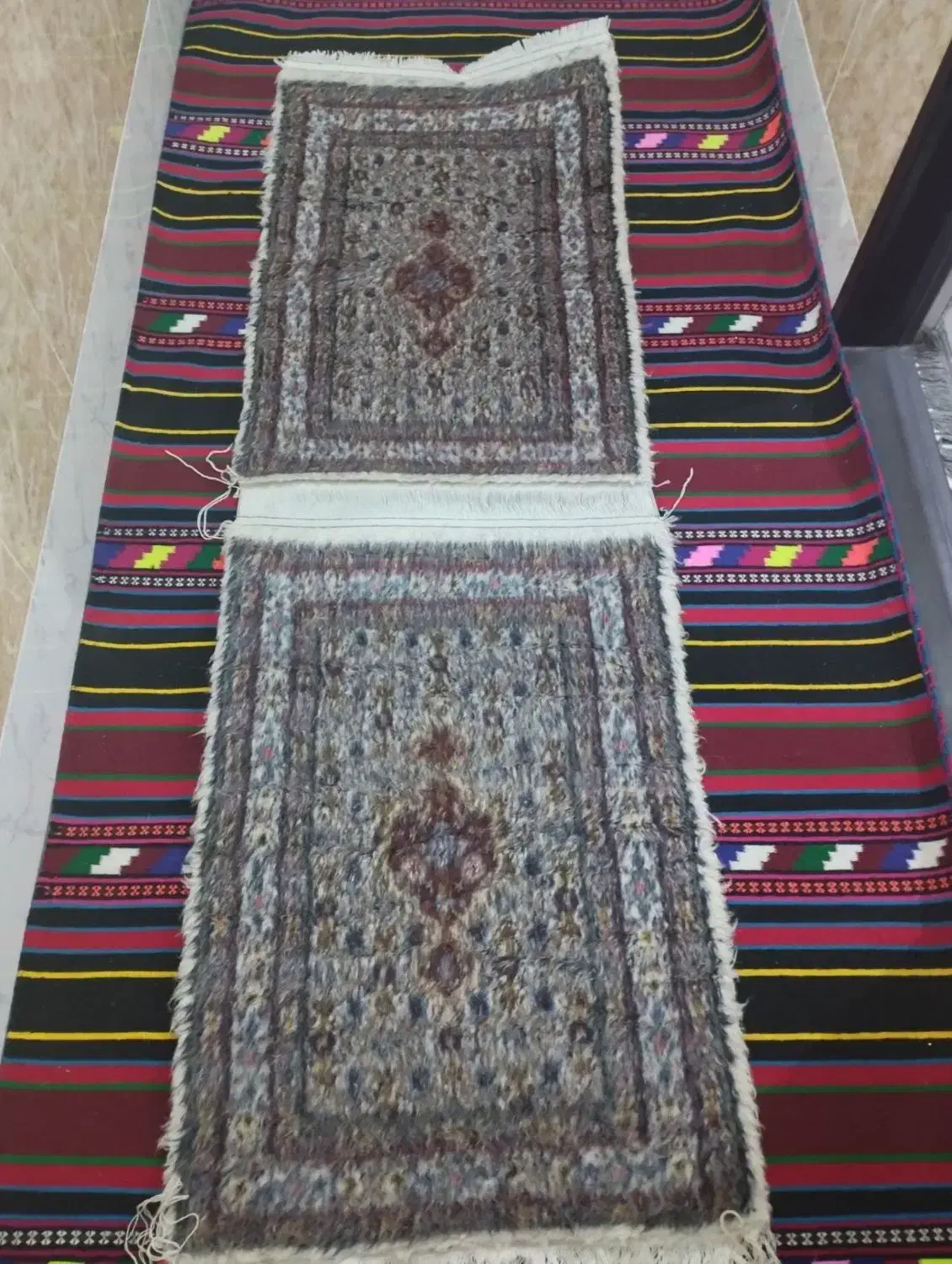 قالیچه دست باف 60 /90|فرش|بیرجند, |دیوار