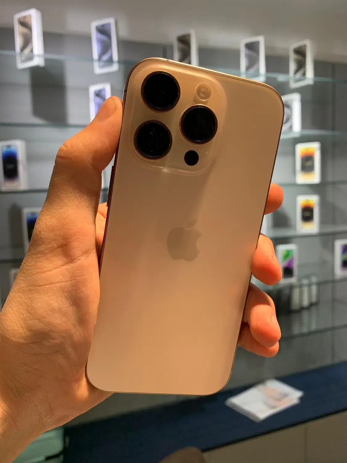 iPhone16PRO/Disert|موبایل|اصفهان, جلفا|دیوار