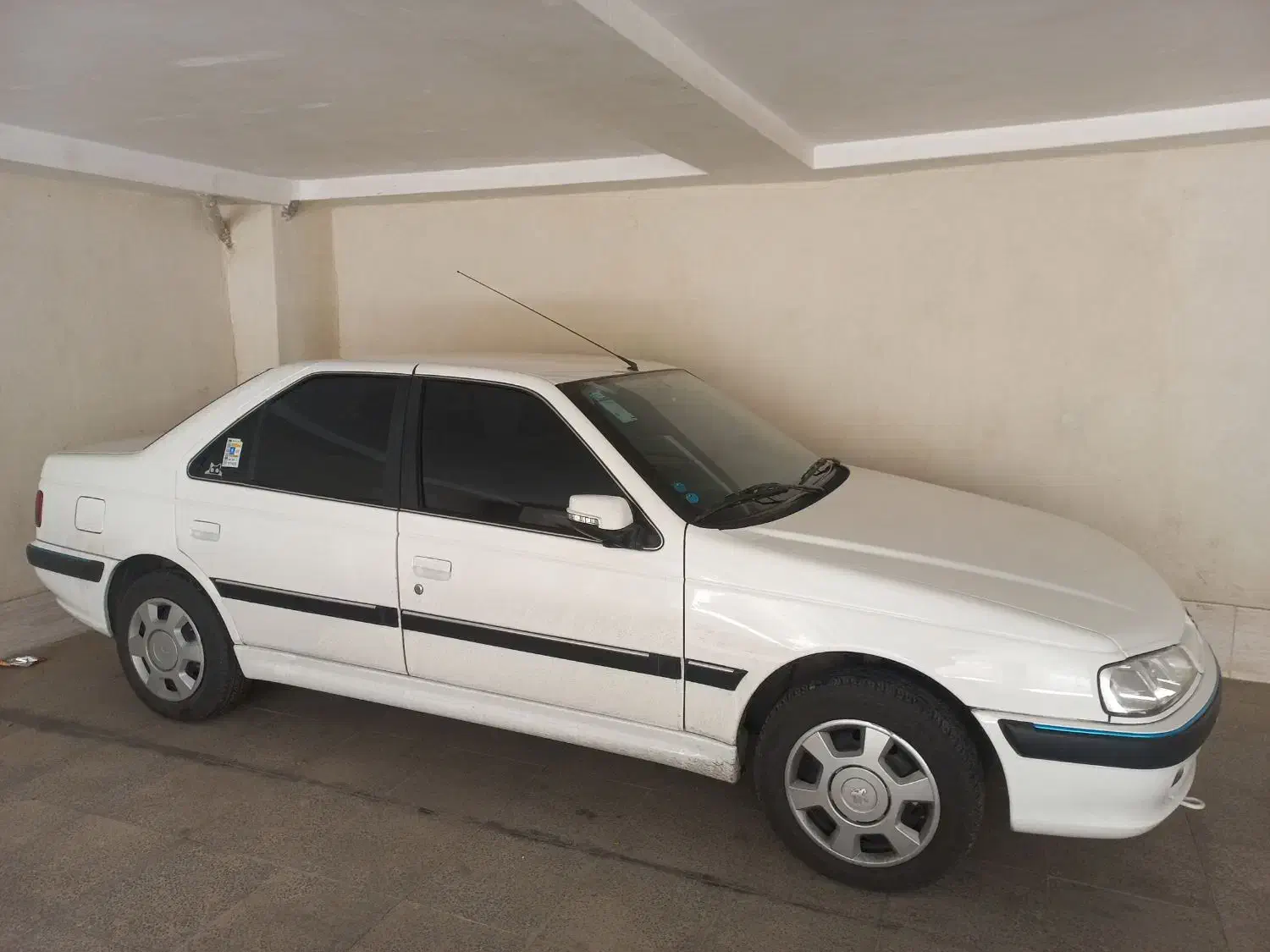 پژو پارس بی رنگ|خودرو سواری و وانت|صفادشت, |دیوار