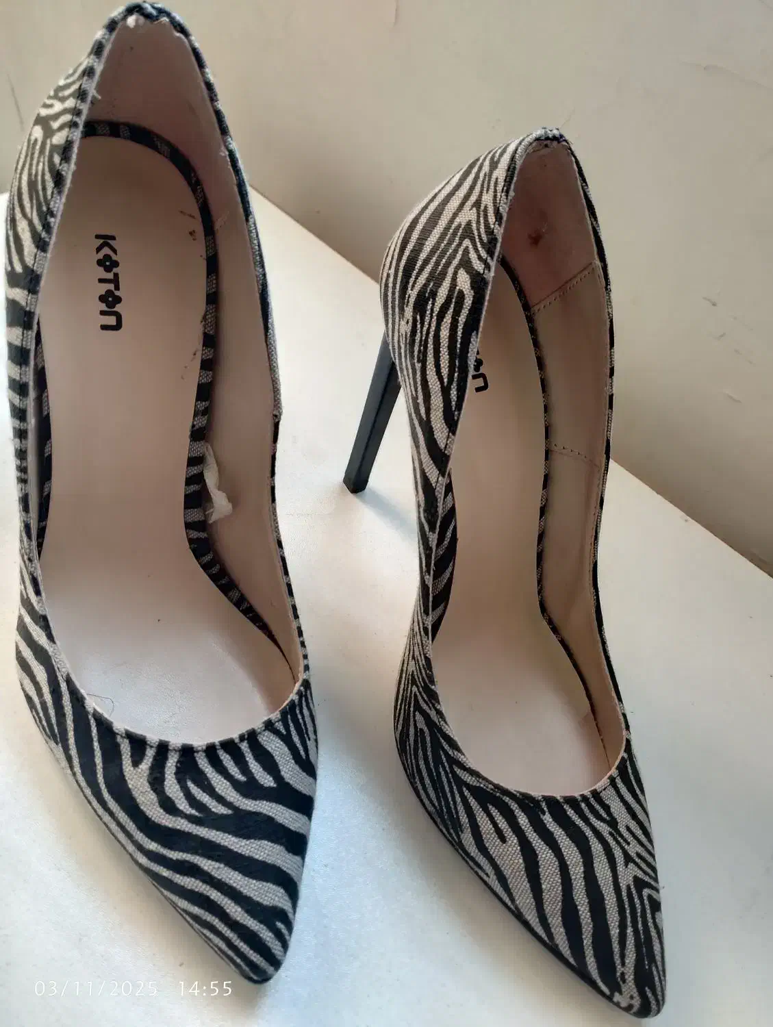 کفش مجلسی|کیف، کفش، کمربند|کرج, بنیاد|دیوار