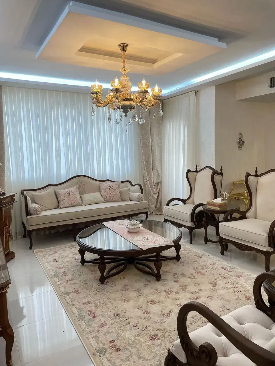 فروش اپارتمان،فاز۴،رهدشت پیام،شیروانی قرمز|فروش آپارتمان|پرند, فاز ۴|دیوار