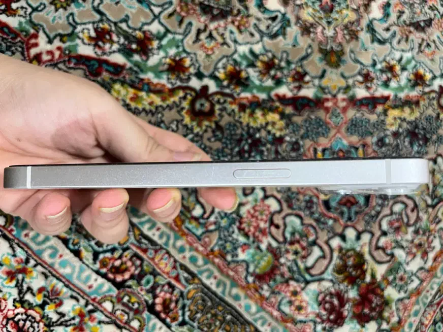 آیفون ۱۳ در حد نو|موبایل|قم, زنبیل آباد|دیوار