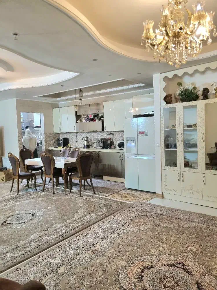 آپارتمان تک واحدی  ۱۱۵ متری خ بابل ابتدا ارغوان|اجارهٔ آپارتمان|قائم‌شهر, |دیوار